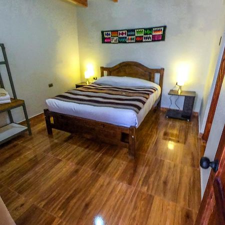סן פדרו דה אטקאמה Hostal Nuevo Amanecer מראה חיצוני תמונה