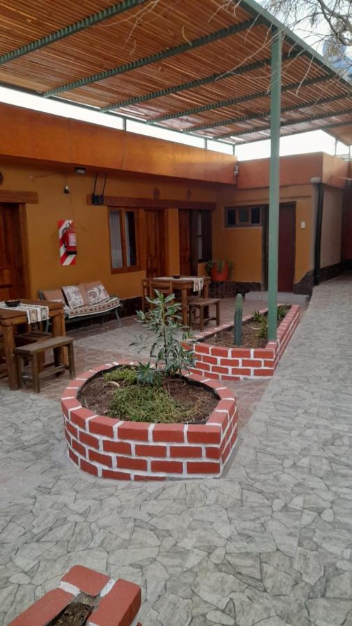 סן פדרו דה אטקאמה Hostal Nuevo Amanecer מראה חיצוני תמונה