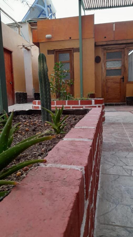 סן פדרו דה אטקאמה Hostal Nuevo Amanecer מראה חיצוני תמונה