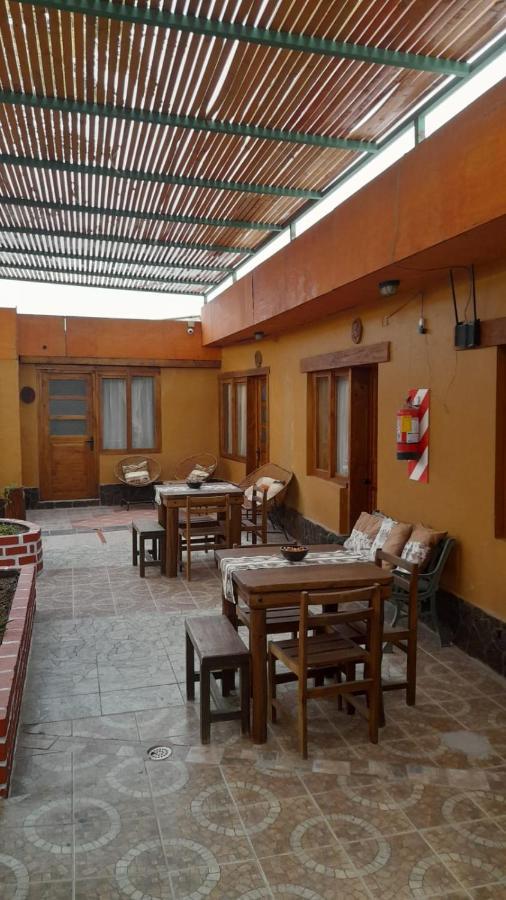 סן פדרו דה אטקאמה Hostal Nuevo Amanecer מראה חיצוני תמונה