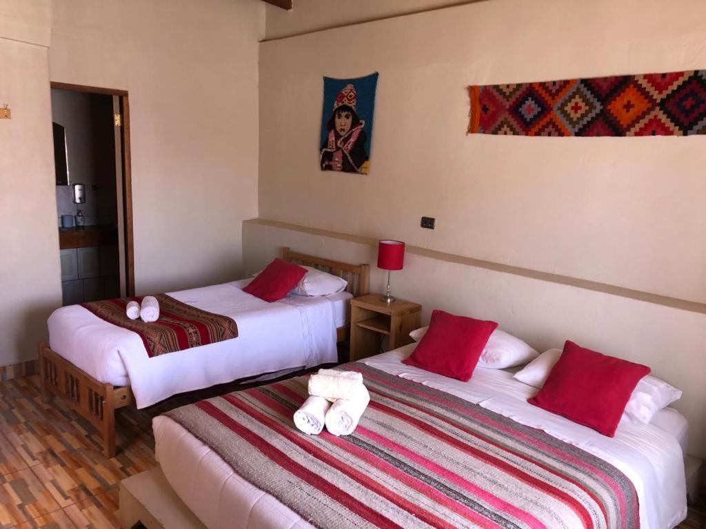 סן פדרו דה אטקאמה Hostal Nuevo Amanecer מראה חיצוני תמונה