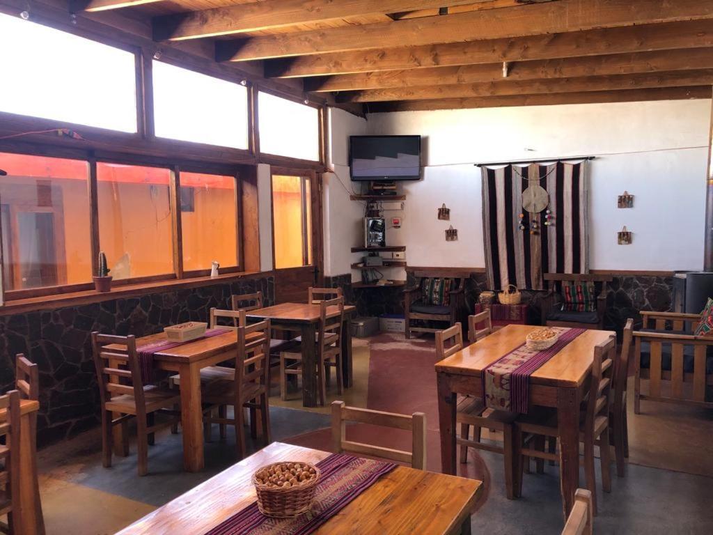 סן פדרו דה אטקאמה Hostal Nuevo Amanecer מראה חיצוני תמונה