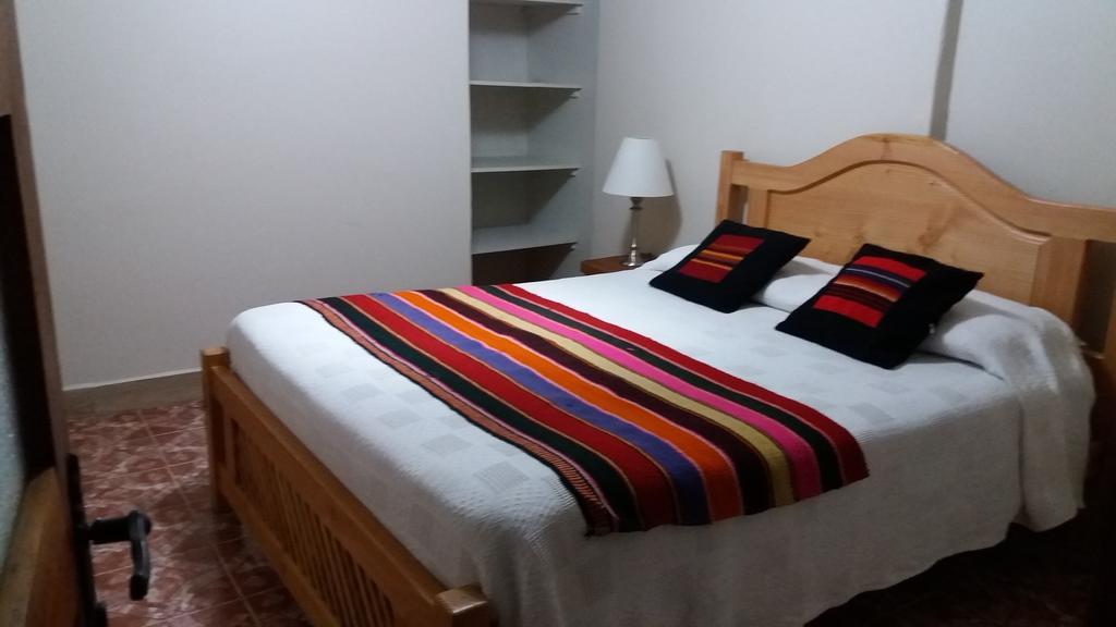 סן פדרו דה אטקאמה Hostal Nuevo Amanecer מראה חיצוני תמונה