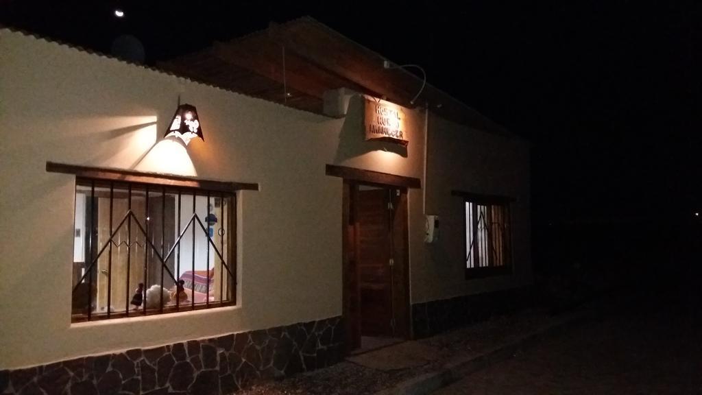 סן פדרו דה אטקאמה Hostal Nuevo Amanecer מראה חיצוני תמונה