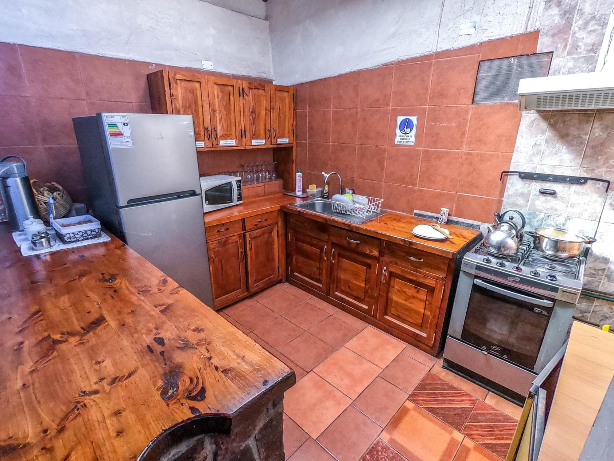 סן פדרו דה אטקאמה Hostal Nuevo Amanecer מראה חיצוני תמונה