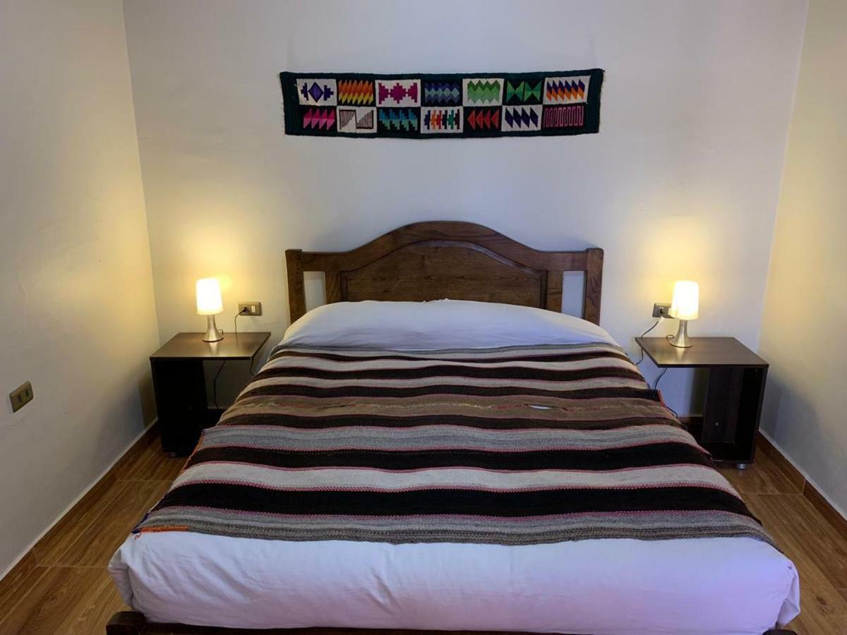 סן פדרו דה אטקאמה Hostal Nuevo Amanecer מראה חיצוני תמונה