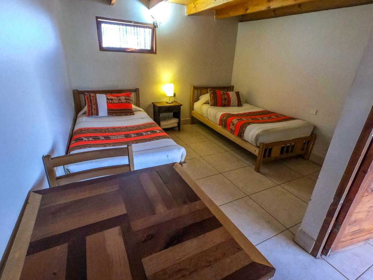 סן פדרו דה אטקאמה Hostal Nuevo Amanecer מראה חיצוני תמונה